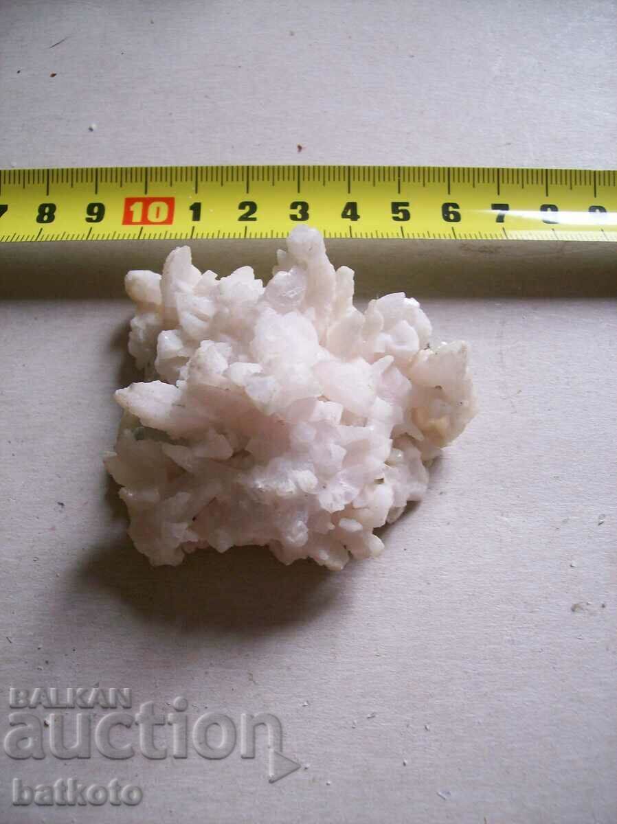 BEAUTIFUL QUARTZ DRUZE, MOUNTAIN CRYSTAL MINERAL FROM RUDOZEM BEAUTIFUL QUARTZ DRUZE, MOUNTAIN CRYSTAL MINERAL FROM RUDOZEM