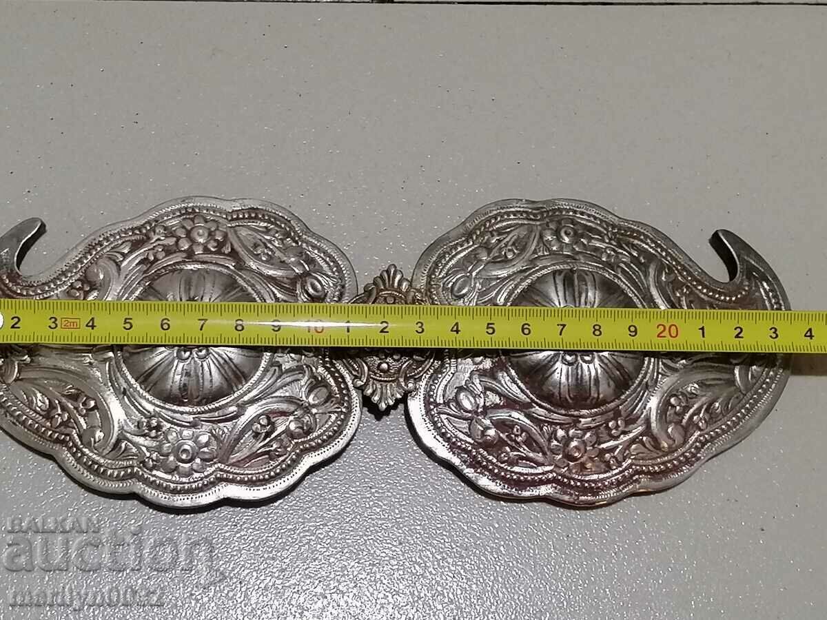 Аукцион Възрожденски чукани сребърни пафти пафта чопраз сребро Аукцион Възрожденски чукани сребърни пафти пафта чопраз сребро