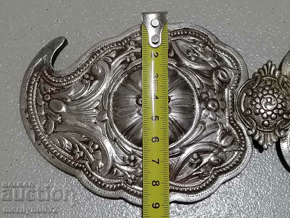 Доставка на Възрожденски чукани сребърни пафти пафта чопраз сребро Доставка на Възрожденски чукани сребърни пафти пафта чопраз сребро