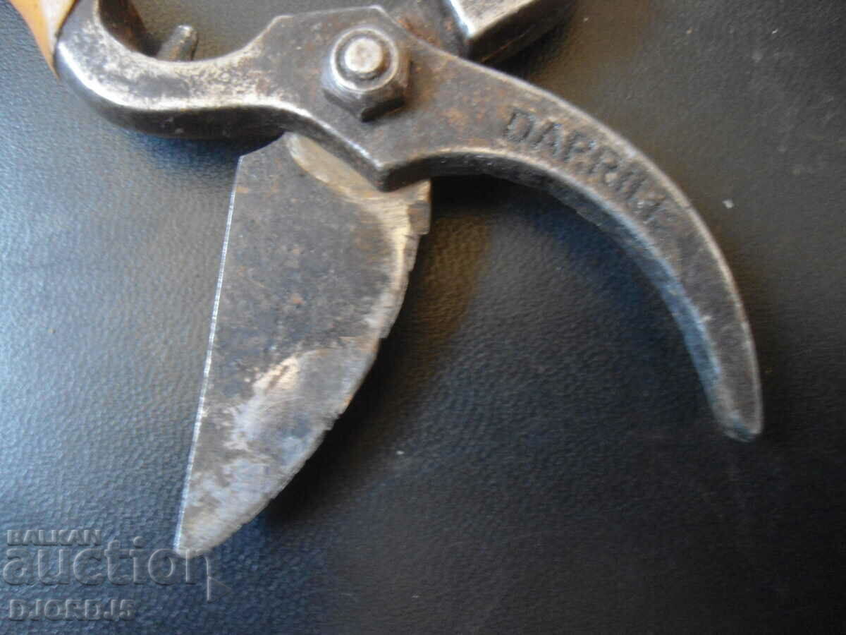 Auction Old scissors, DAPRILE Auction Old scissors, DAPRILE
