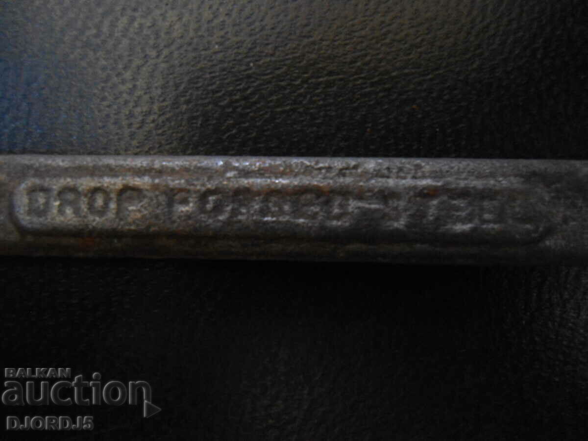 Old key #8, DROP FORGED STEEL with price 3.00 BGN | € 1.53