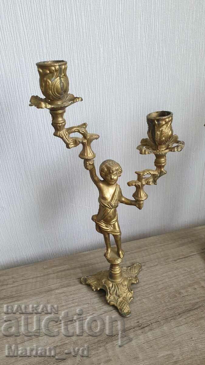 A pair of antique bronze candlesticks - 5 A pair of antique bronze candlesticks - 5