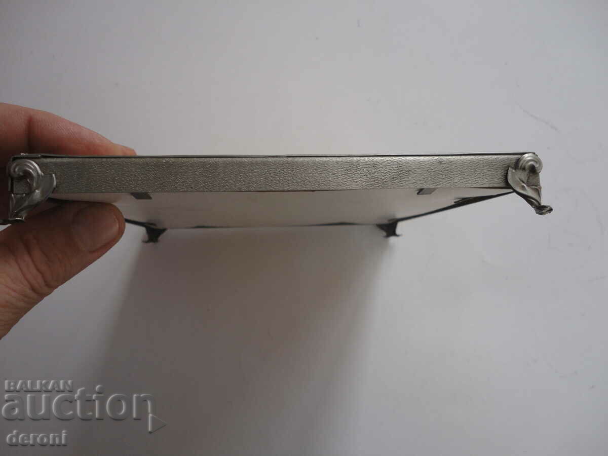 Old tapestry picture bronze frame - 6