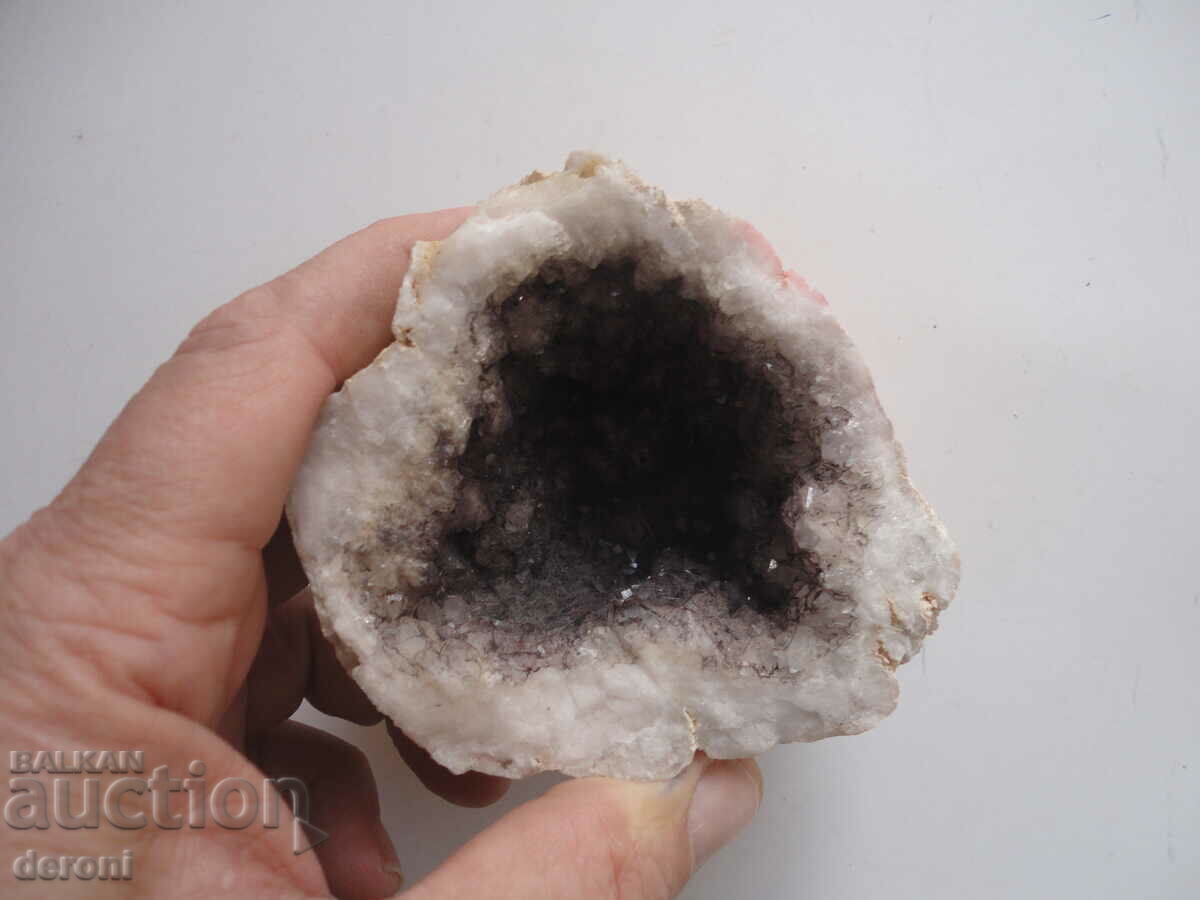 Druze stone mineral 29 with price 40.00 BGN | € 20.45 Druze stone mineral 29 with price 40.00 BGN | € 20.45