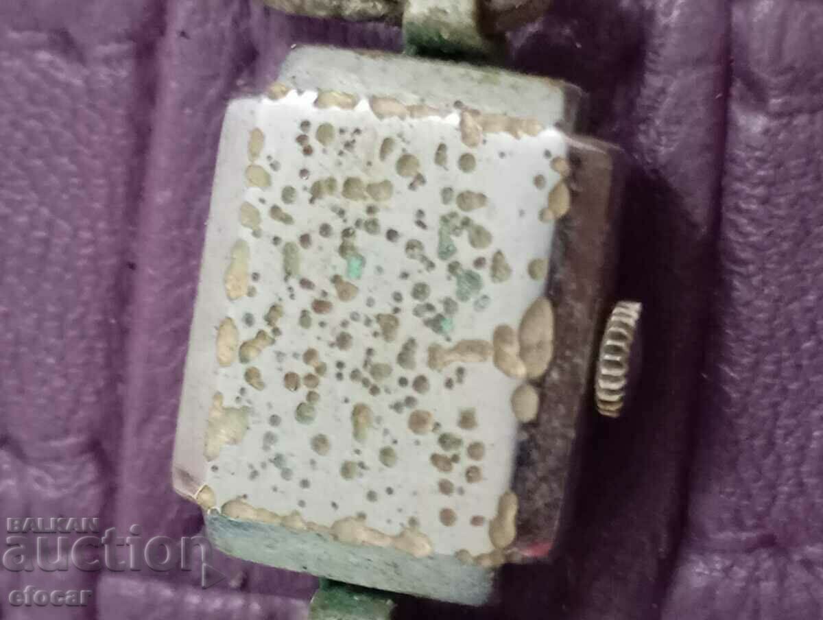 Ceas de dama ZARA incepand de la 0,01 centi cu preț € 1.02 | 1.99 BGN Ceas de dama ZARA incepand de la 0,01 centi cu preț € 1.02 | 1.99 BGN