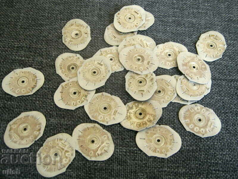 25 τεμ. καντράν Ρωσικό γυναικείο ρολόι Luch νέο με τιμή 25.00 BGN | € 12.78 25 τεμ. καντράν Ρωσικό γυναικείο ρολόι Luch νέο με τιμή 25.00 BGN | € 12.78