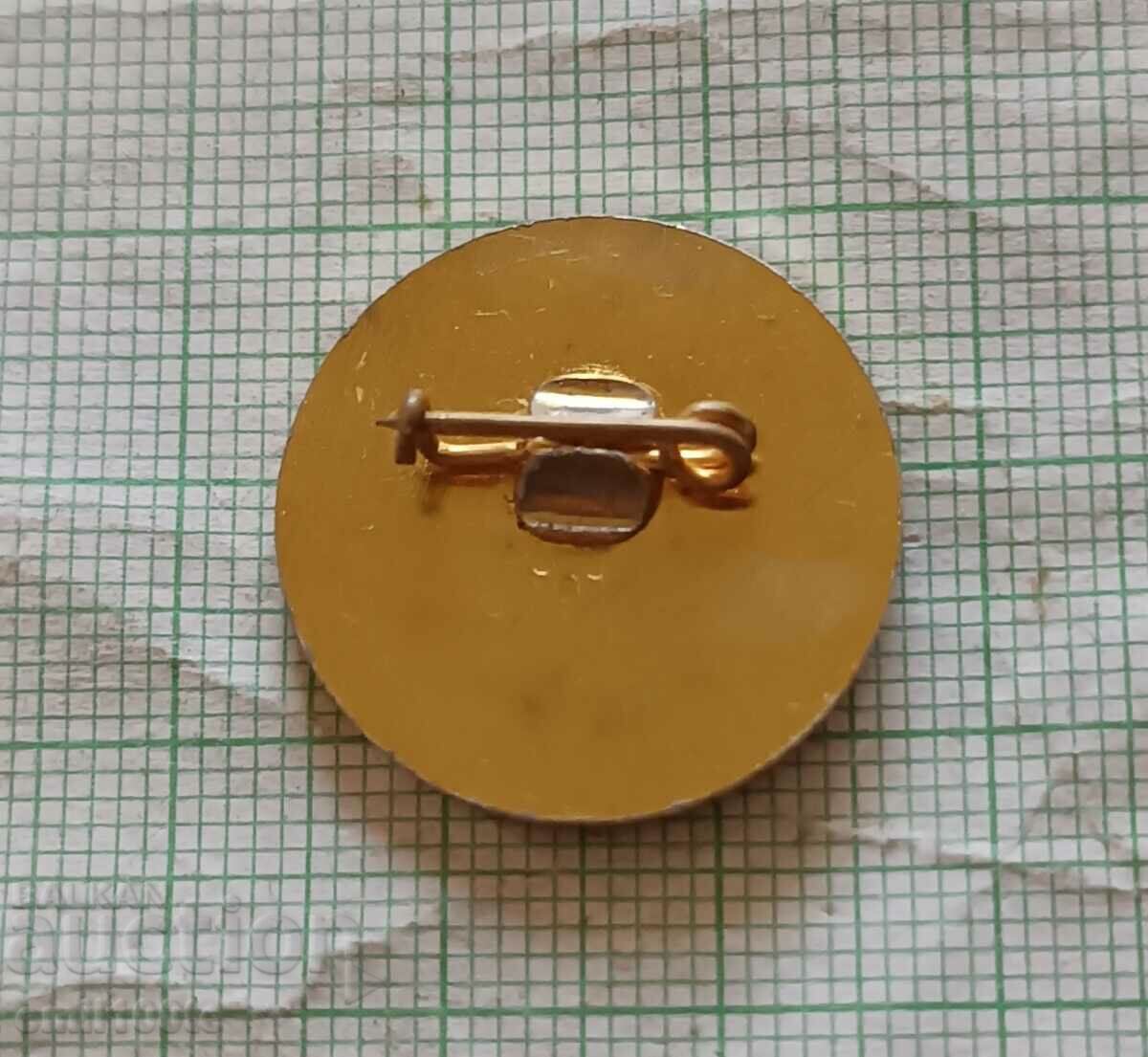 Delivery of Badge - CS BSFS Republican Table Tennis Championship Delivery of Badge - CS BSFS Republican Table Tennis Championship