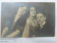 OLD PHOTOGRAPH CARD
