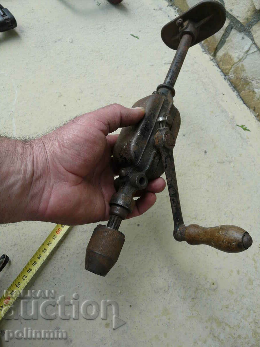 Old German hand drill with price 25.00 BGN | € 12.78 Old German hand drill with price 25.00 BGN | € 12.78