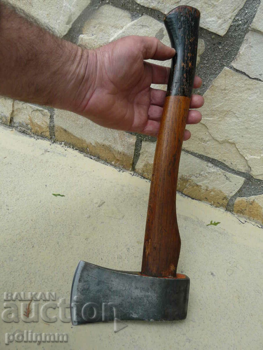 Old Swedish Ax - 491 - 5 Old Swedish Ax - 491 - 5
