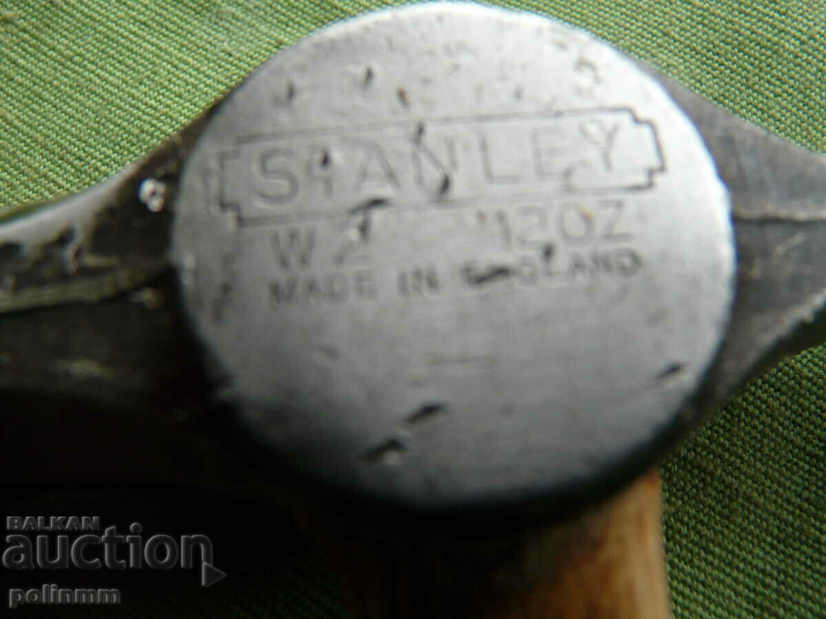 Δημοπρασία Παλιό αγγλικό σφυρί Stanley - 280 Δημοπρασία Παλιό αγγλικό σφυρί Stanley - 280