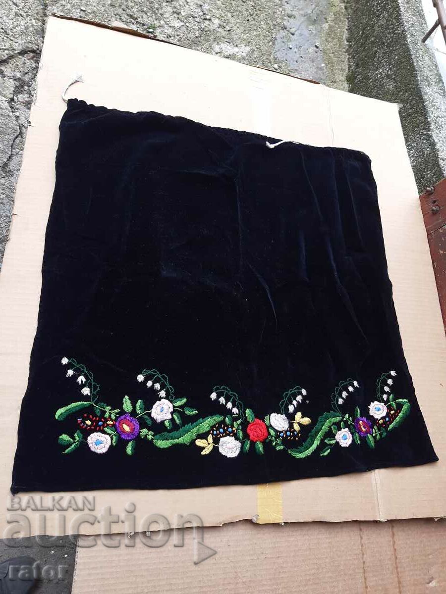Authentic velvet apron with embroidery. Costumes