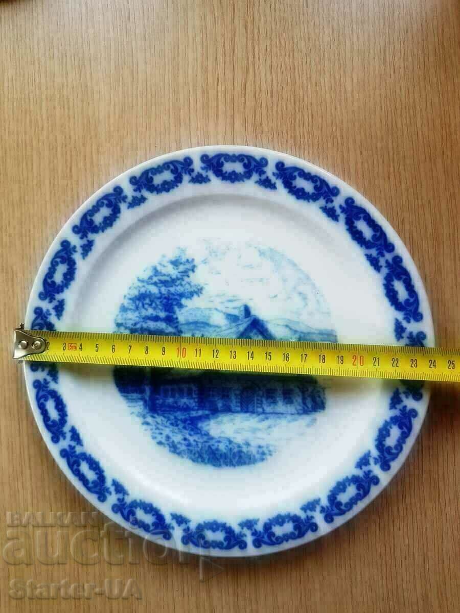 Beautiful wall plate. BAVARIA. Marked. with price 1.00 BGN | € 0.51 Beautiful wall plate. BAVARIA. Marked. with price 1.00 BGN | € 0.51
