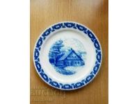 Beautiful wall plate. BAVARIA. Marked.