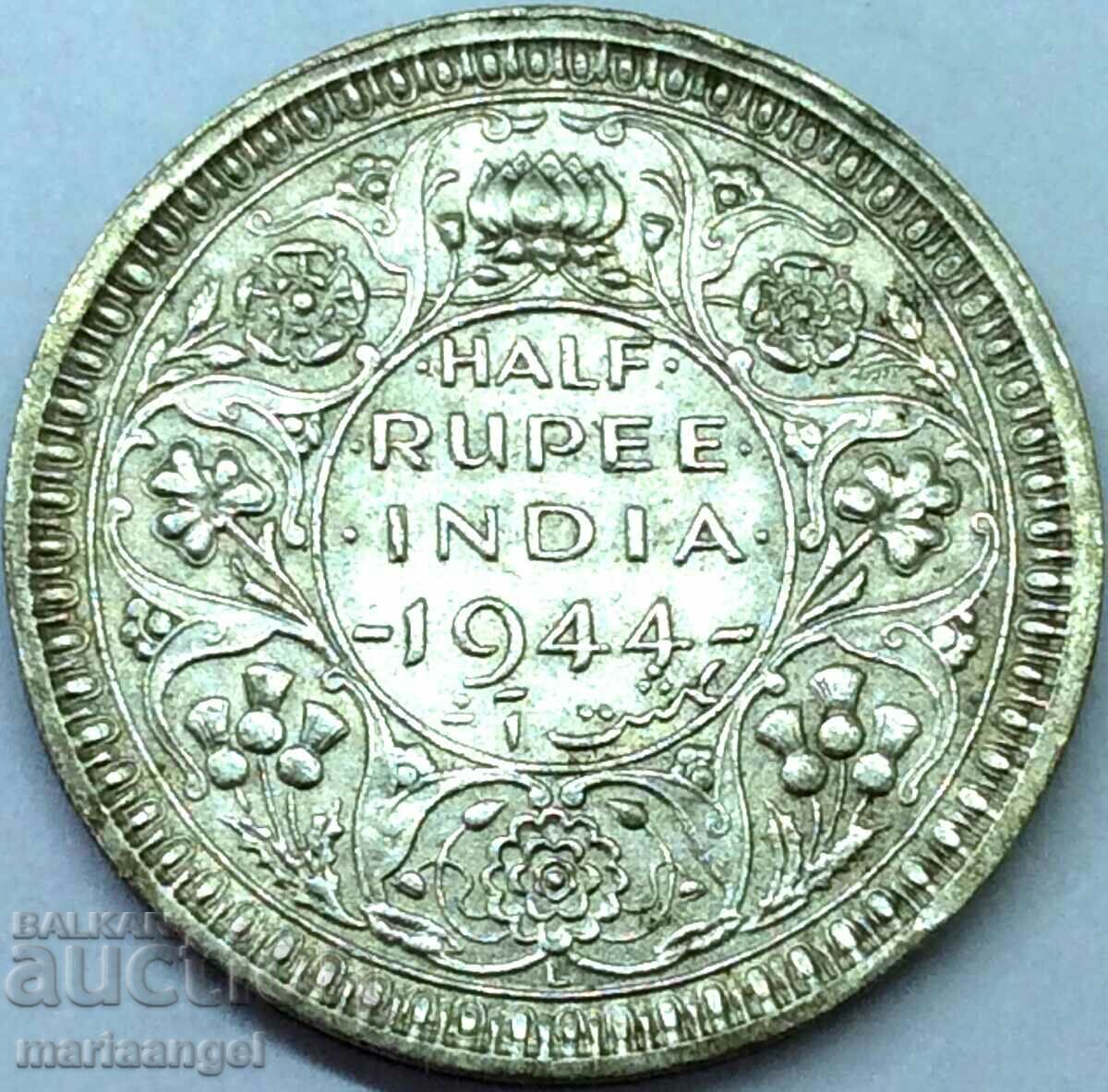 British India 1944 1/2 Rupee George VI Silver