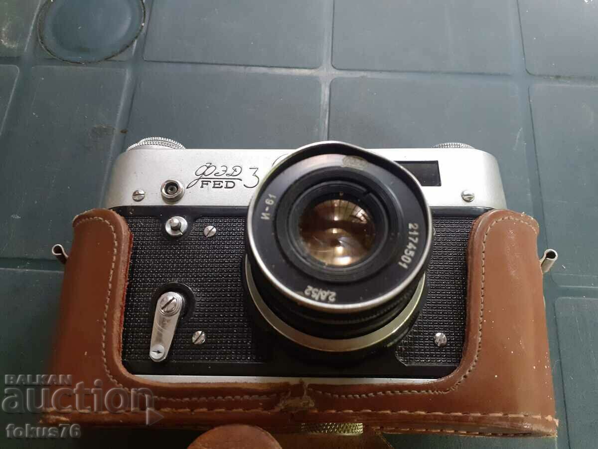 Аукцион Стар механичен фотоапарат Фед 3 Аукцион Стар механичен фотоапарат Фед 3