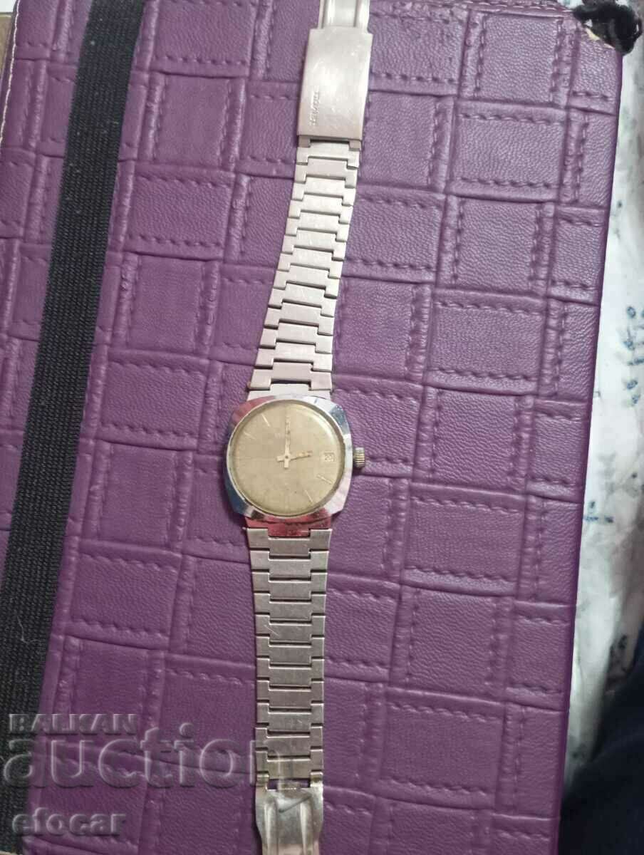 Men's watch Poljot model 673224 with price 6.00 BGN | € 3.07 Men's watch Poljot model 673224 with price 6.00 BGN | € 3.07