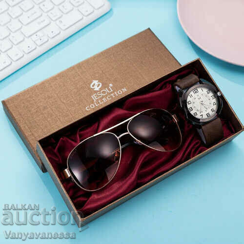 Auction  Men's gift set, beautifully packaged wristwatch