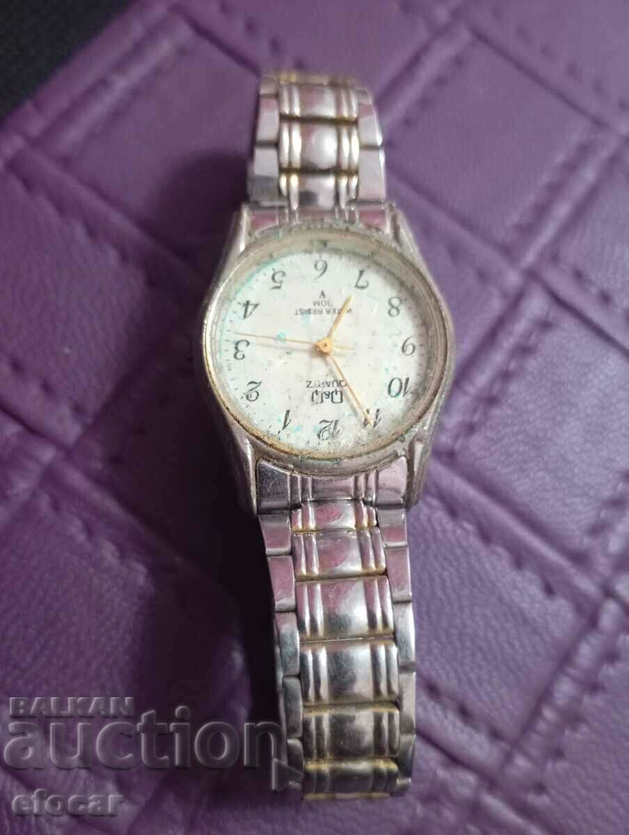 Women's watch Q Q start 0.01 st with price 1.50 BGN | € 0.77 Women's watch Q Q start 0.01 st with price 1.50 BGN | € 0.77