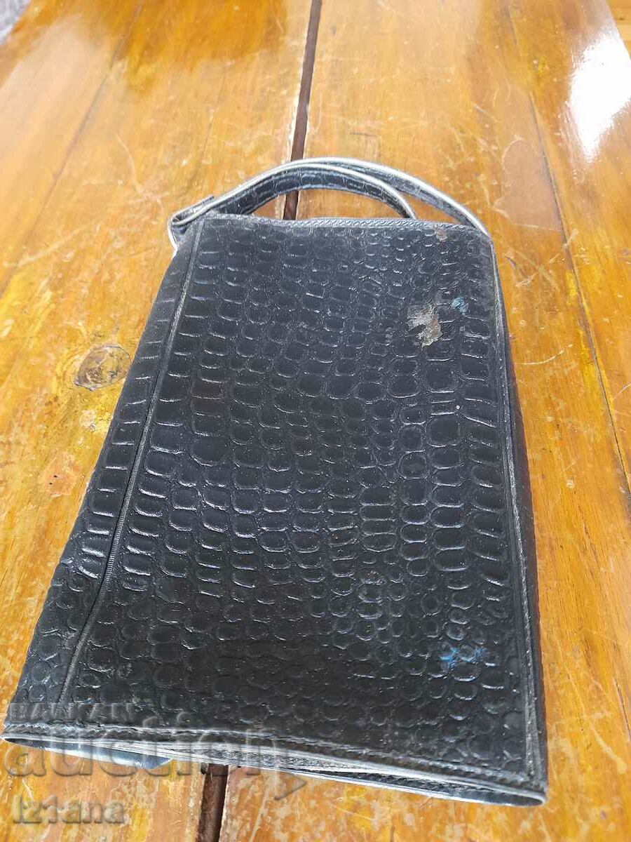 Delivery of Old bag, document bag