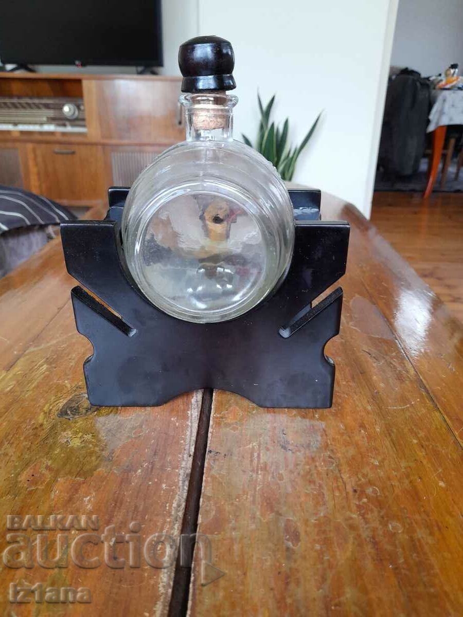 Licitație Sticla veche, sticla, butoi, butoi Licitație Sticla veche, sticla, butoi, butoi