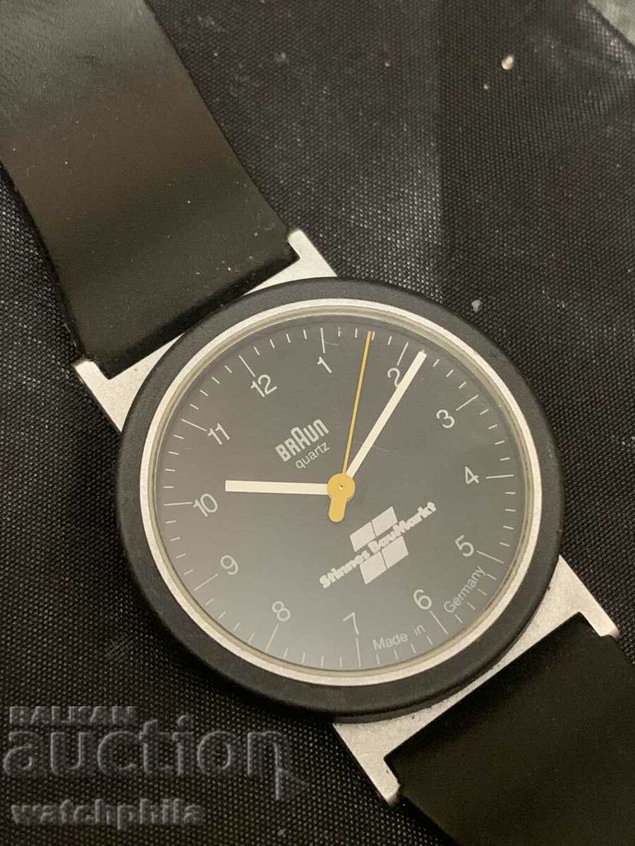 Braun марков мъжки часовник.Произведен в Германия. Работи