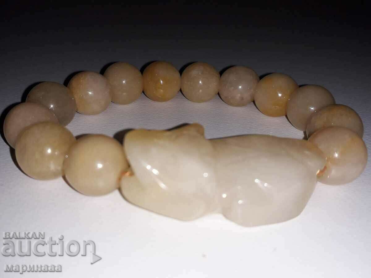 Auction  BRACELET. JADE. LARGE BALLS. 13.2 MM