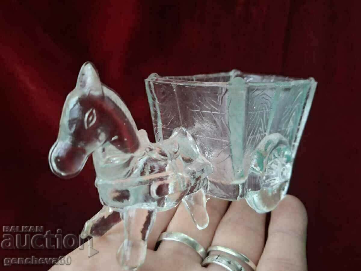 Auction  Glass paperweight "Horse with cart"