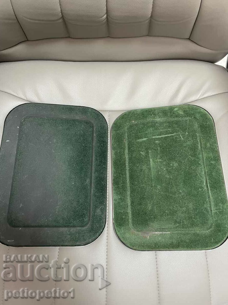 Two silver plated trays - 5 Two silver plated trays - 5