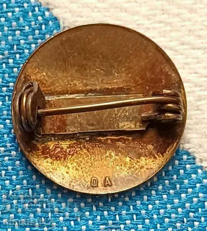 Аукцион Стара маркирана значка. Войник - ВОЕНЕН ЗНАК Аукцион Стара маркирана значка. Войник - ВОЕНЕН ЗНАК