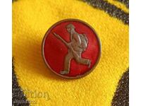 Old marked badge. Soldier - MILITARY INSIGNIA