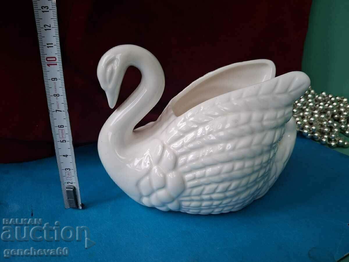 Beautiful large porcelain swan/cachepot - 6 Beautiful large porcelain swan/cachepot - 6