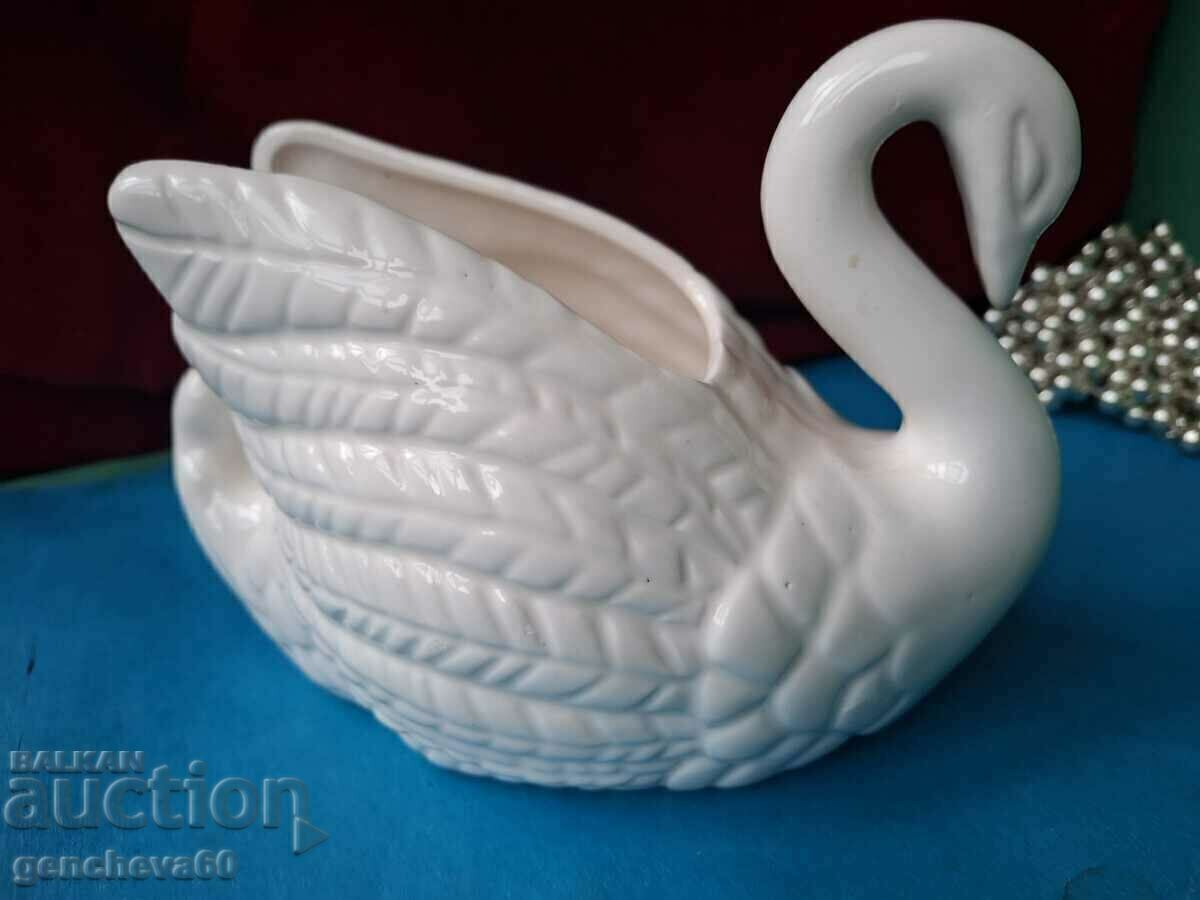 Beautiful large porcelain swan/cachepot - 7 Beautiful large porcelain swan/cachepot - 7