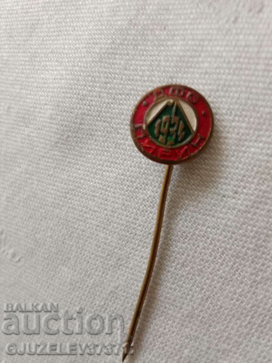 Football badge Pirin