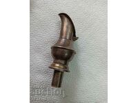 Βαθύ επάργυρο παλιό πώμα, μήκους διανομέα φιάλης 8