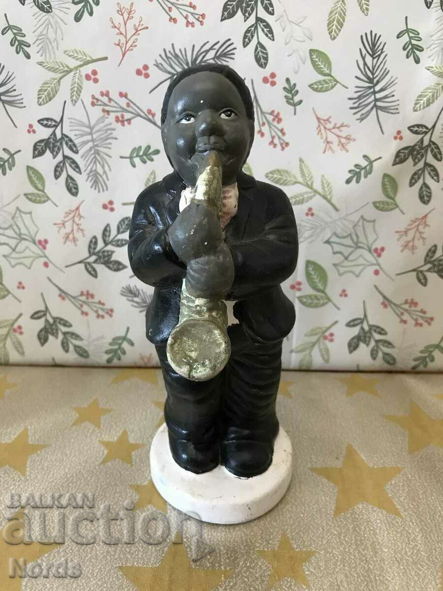 Musician figurine