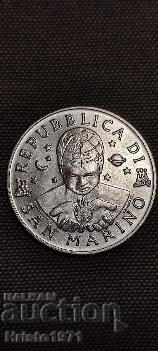 5000 lire 1998 San Marino with price 60.00 BGN | € 30.68 5000 lire 1998 San Marino with price 60.00 BGN | € 30.68