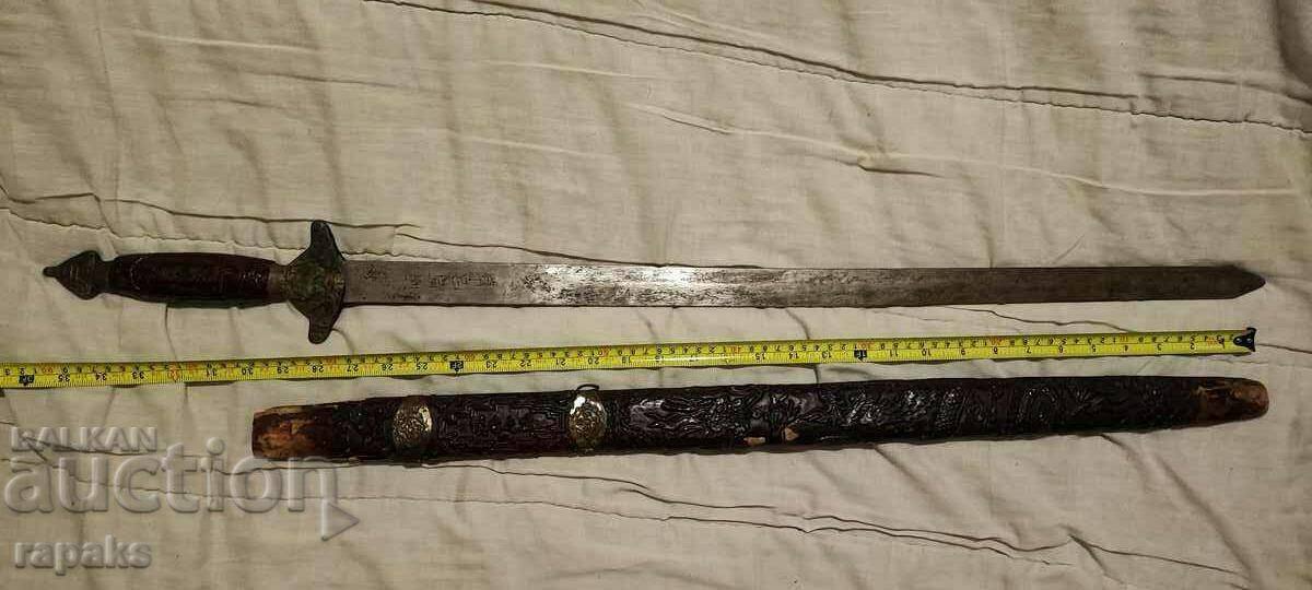 Large massive antique sword, scimitar, saber, cania,