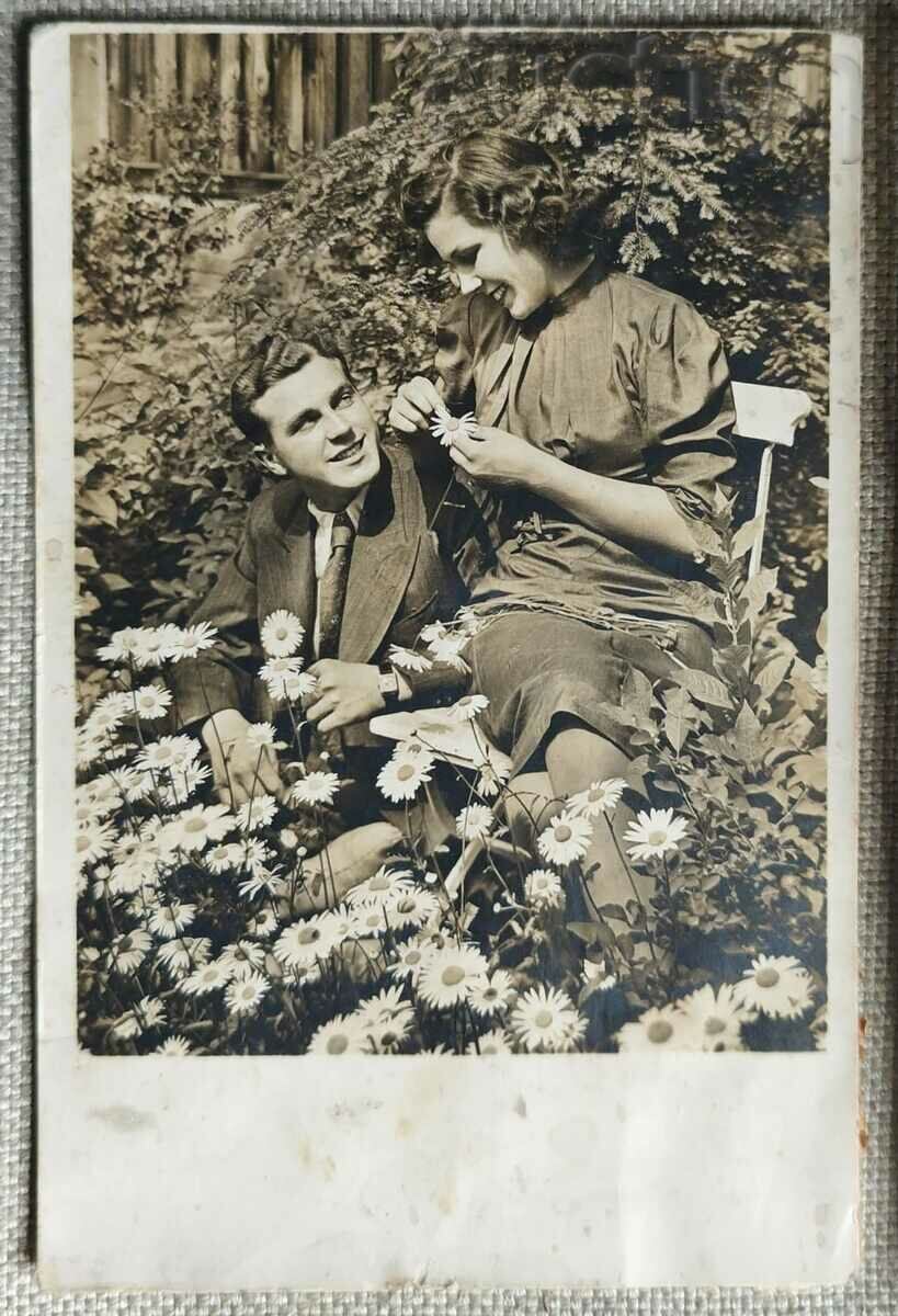 България Стара снимка фотография - Влюбена двойка & 1949г.