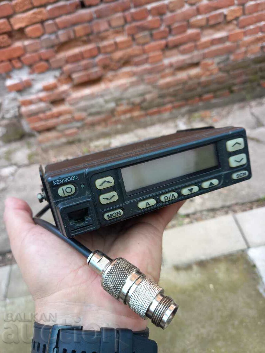 Kenwood TK-760G radio