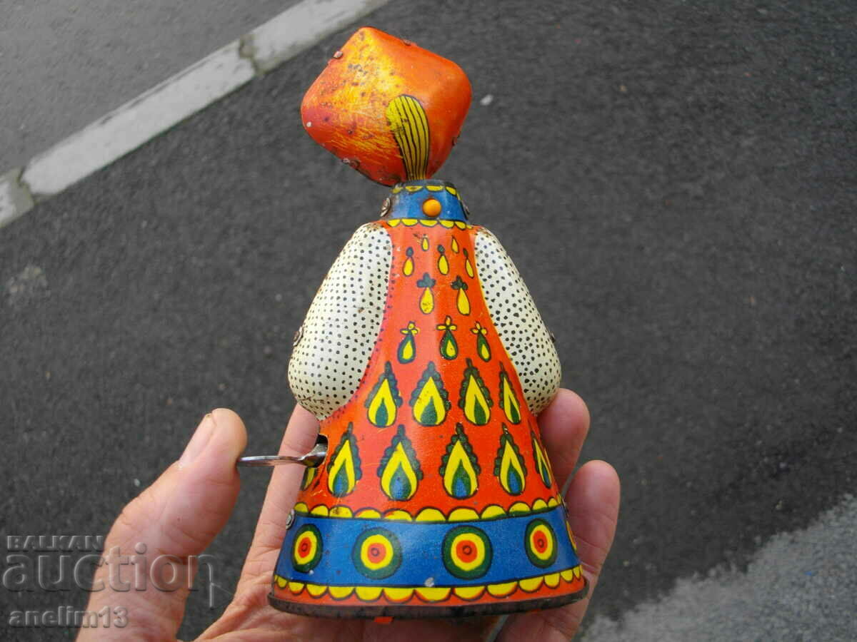 OLD MECHANICAL SHEET METAL TOY MOSCOW OLYMPICS 80 - 5 OLD MECHANICAL SHEET METAL TOY MOSCOW OLYMPICS 80 - 5