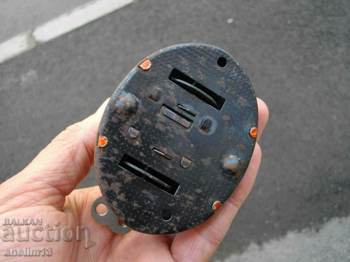 OLD MECHANICAL SHEET METAL TOY MOSCOW OLYMPICS 80 - 7 OLD MECHANICAL SHEET METAL TOY MOSCOW OLYMPICS 80 - 7