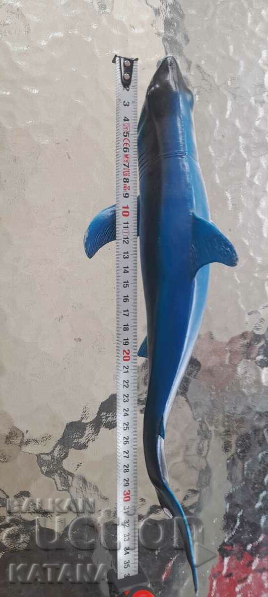 Shark whistle toy with price 10.00 BGN | € 5.11 Shark whistle toy with price 10.00 BGN | € 5.11