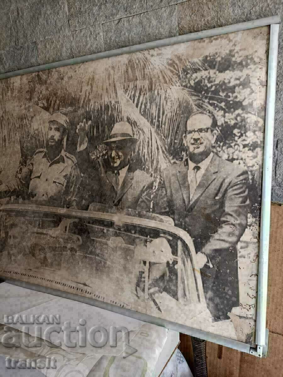 Todor Zhivkov politics, propaganda with price 39.00 BGN | € 19.94 Todor Zhivkov politics, propaganda with price 39.00 BGN | € 19.94