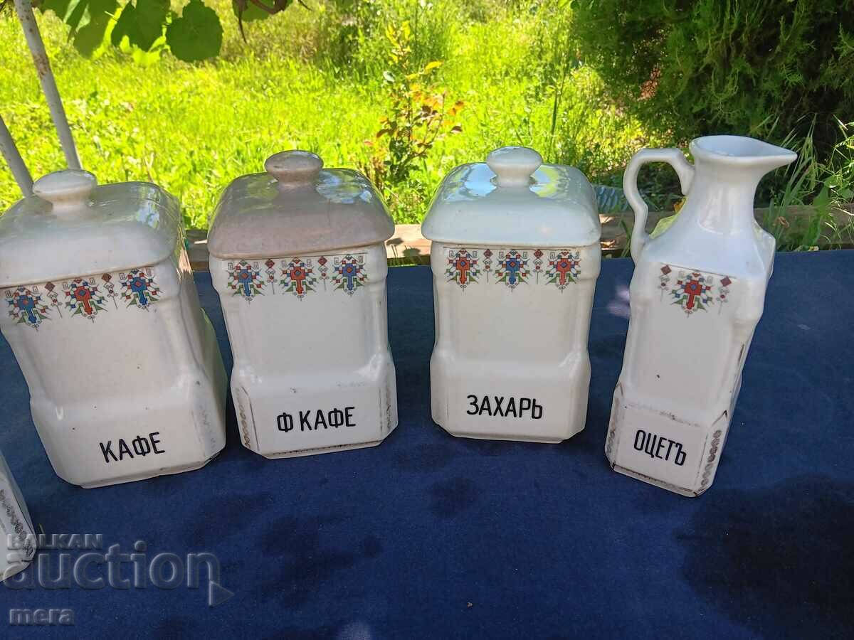 Auction Porcelain spice jars from the turn of the last century Auction Porcelain spice jars from the turn of the last century