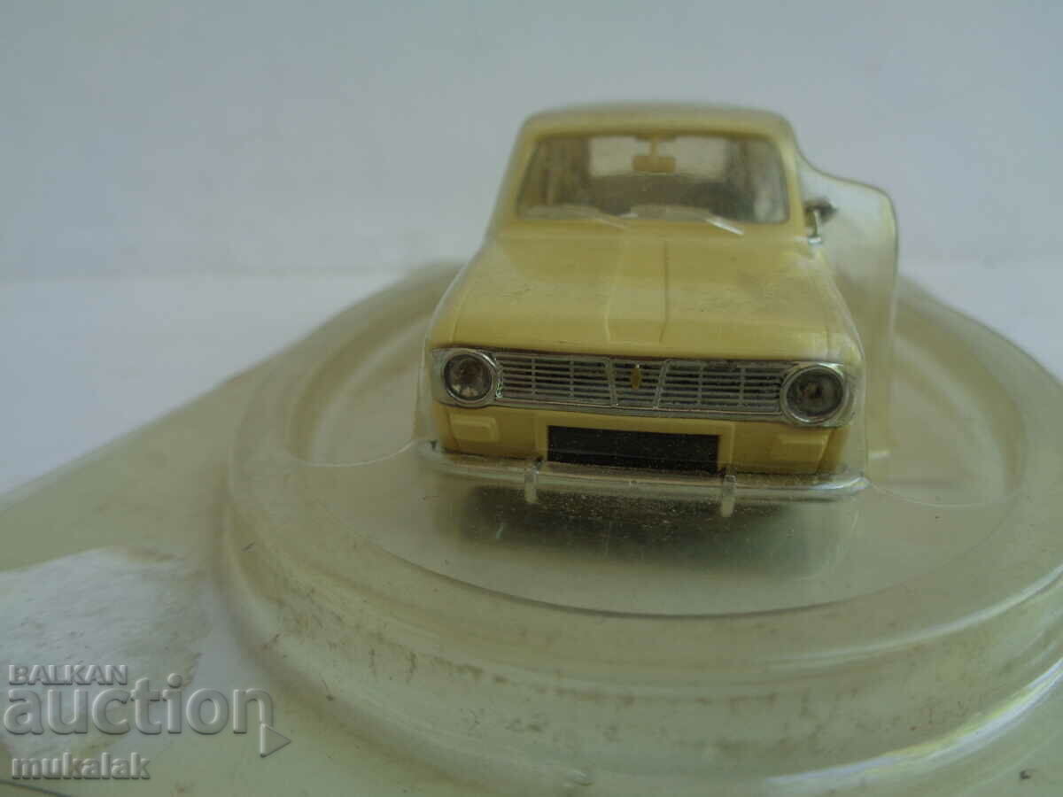 1:43 NOREV RENAULT R 6 TOY TROLLEY MODEL with price 30.00 BGN | € 15.34 1:43 NOREV RENAULT R 6 TOY TROLLEY MODEL with price 30.00 BGN | € 15.34