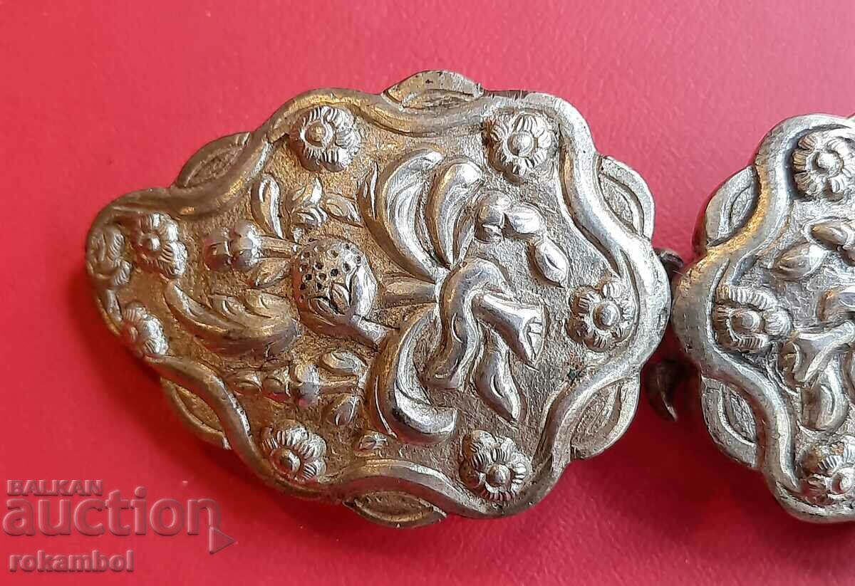 Auction Renaissance silver pafts. Auction Renaissance silver pafts.