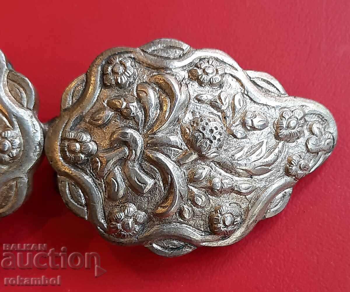 Renaissance silver pafts. - 5 Renaissance silver pafts. - 5