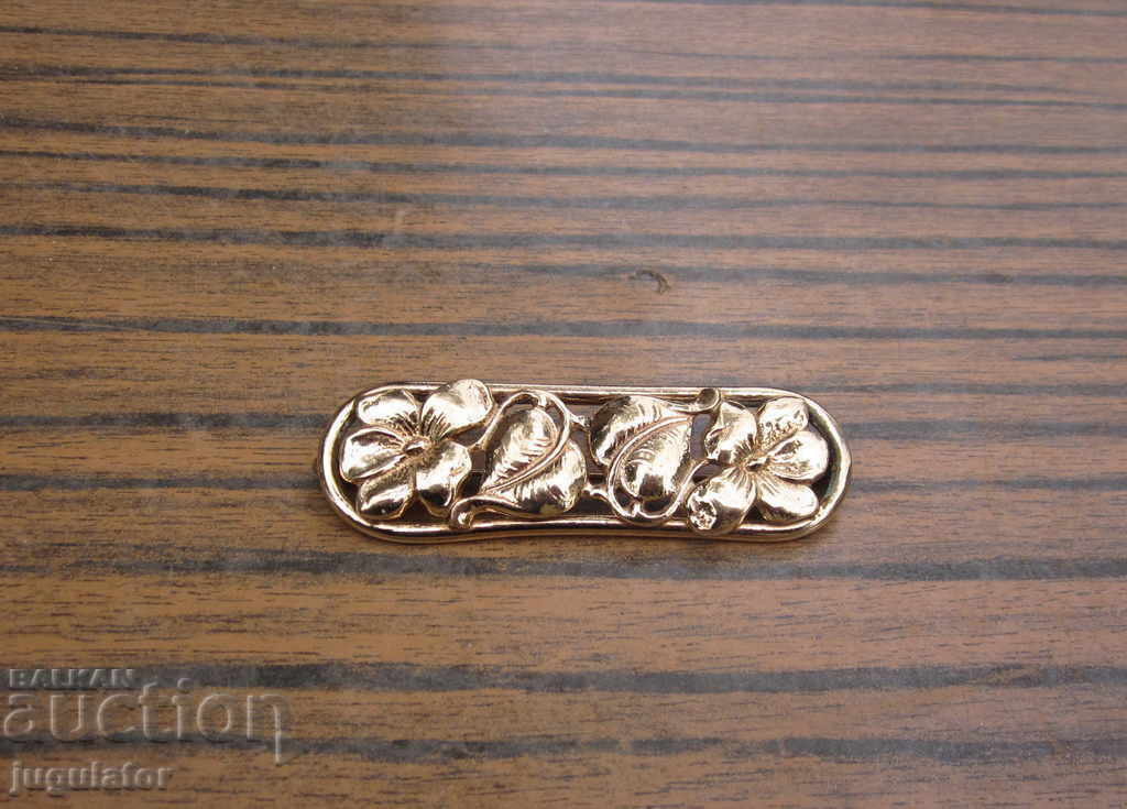 Art Deco Vintage Old Double Gold Plated Flower Jewel Brooch with price 20.00 BGN | € 10.23 Art Deco Vintage Old Double Gold Plated Flower Jewel Brooch with price 20.00 BGN | € 10.23