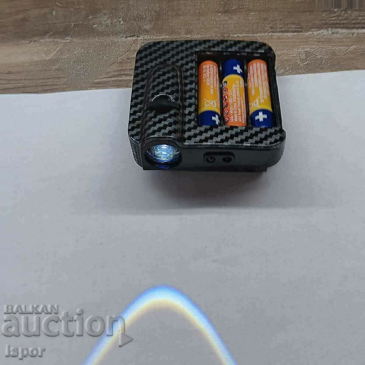 Доставка на LOGO проектор вътрешен за AUDI врата Доставка на LOGO проектор вътрешен за AUDI врата